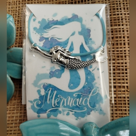 New in package Mermaid Necklace - Picture 3 of 14